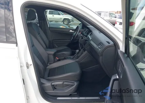 2021 Volkswagen Tiguan 2.0T Se/2.0T Se R-Line Black/2.0T Sel z USA, uszkodzony, nr VIN 3VV3B7AX5MM070111